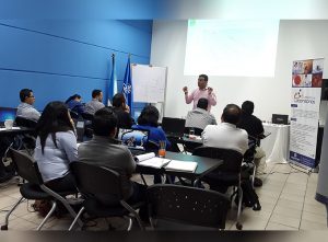 Comisión de laboratorios promueve la competitividad por medio del control de calidad