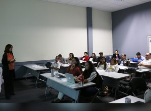 Empresas de artesanías conocen sobre el neuromarketing