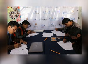 Convocan a pilotos de transporte pesado para profesionalizarse y optar a un empleo calificado