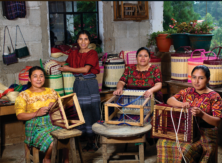 Made in Momostenango: artesanos que exportan su talento