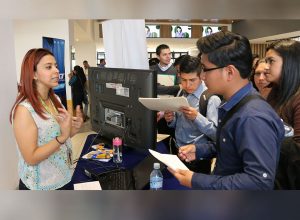 Sector de Contact Center & BPO en alianza con INTECAP lanzan un programa para jóvenes que cuentan con un 30% de nivel de inglés
