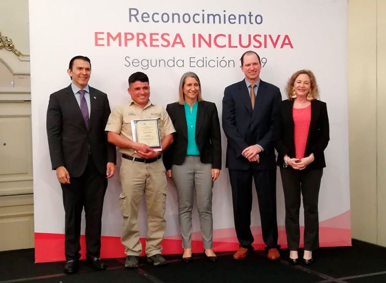 MINTRAB y Centrarse reconocen programa de empoderamiento empresarial de mujeres del sector de cardamomo