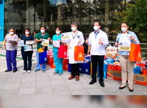 En el marco del movimiento de AGEXPORT “Exportadores Unidos por Guate” continúan las diferentes acciones para alentar y reconformar a los trabajadores públicos que se encuentran en la primera línea d
