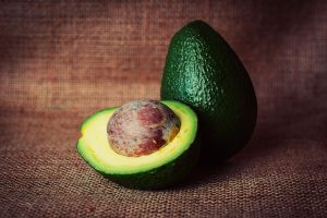 ¿Conoce las principales enfermedades que impactan la calidad del aguacate?