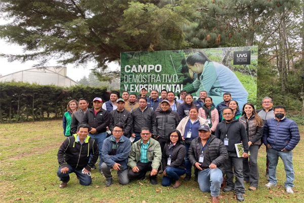 Universidad del Valle de Guatemala y USDA imparten curso sobre inocuidad para productos frescos a técnicos de la industria de arveja y vegetales de AGEXPORT