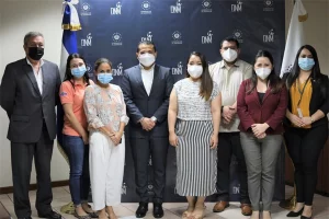La Comisión de Cosméticos e Higiénicos de Agexport realizó Misión Comercial a El Salvador para captar potenciales compradores de dicho país