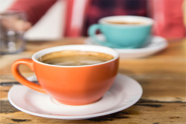 De tomarlo en tiendas a prepararlo en casa, desplazamiento que denota el consumidor de café