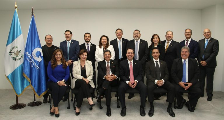 Gabriel Biguria asume presidencia de la<br>Junta Directiva AGEXPORT 2023-2025