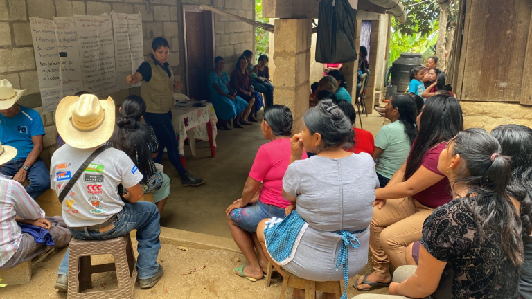 Mujeres resilientes se capacitan con el apoyo de AGEXPORT