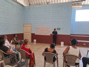 Capacitación a mujeres. 