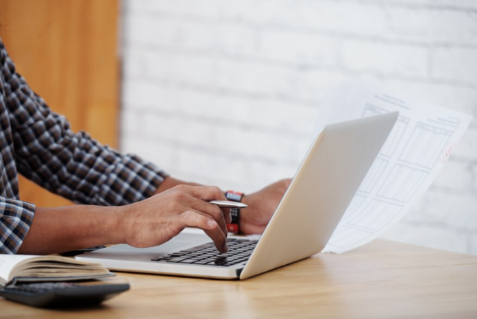 SAT informa que exportadores podrán actualizarse hasta el 31 de enero.