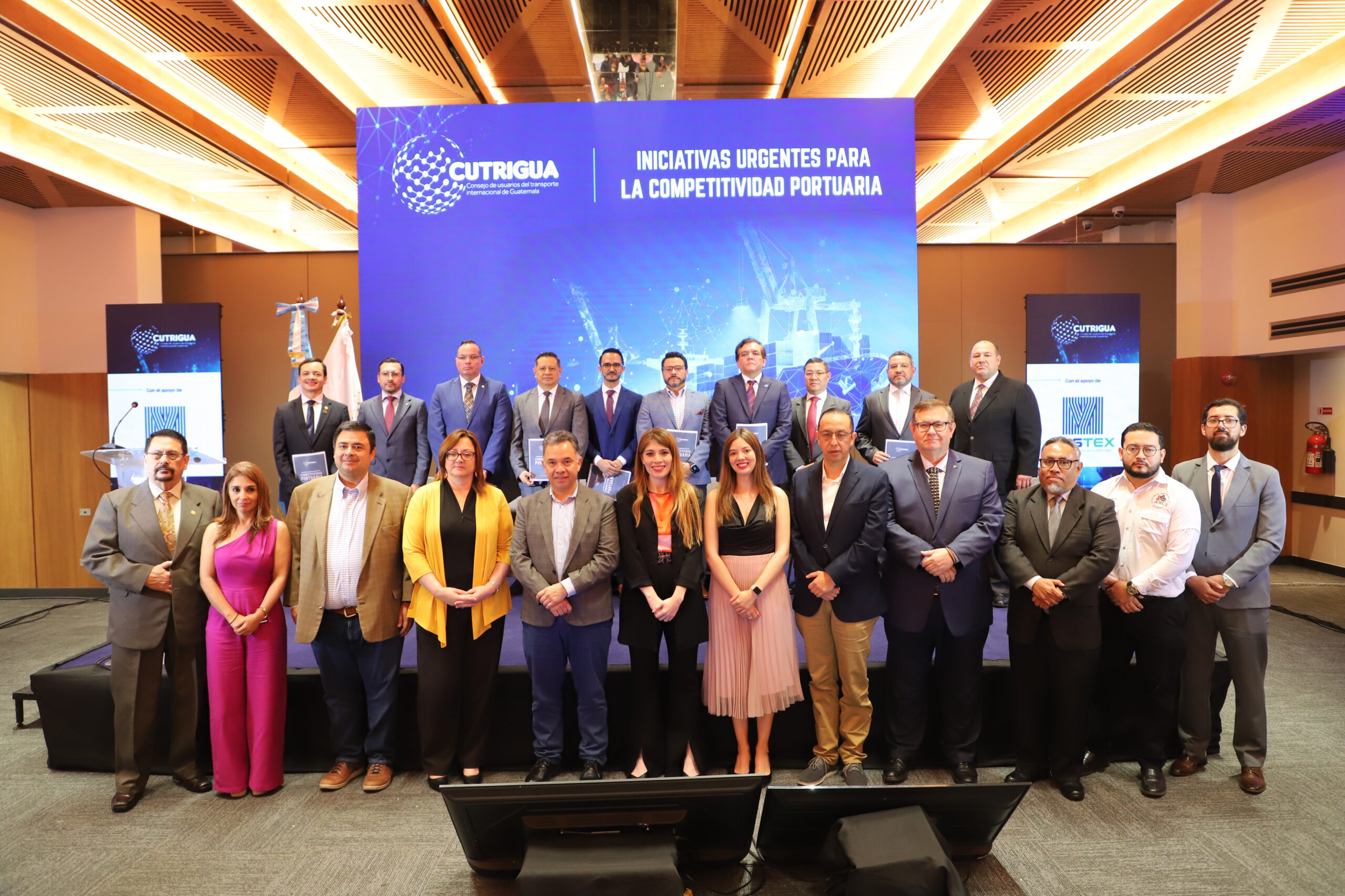 Foto oficial del foro de CUTRIGUA.