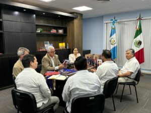 Comisión de Alimentos y Bebidas de AGEXPORT en el Consulado de Guatemala en Cancún.