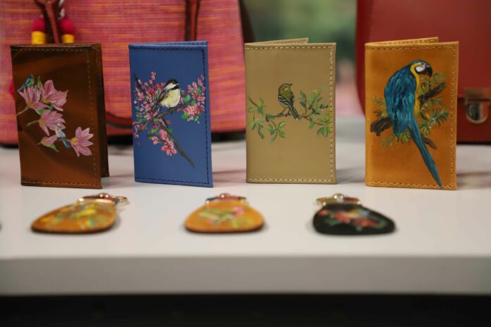 Producto hecho a mano para feria Regalarte.