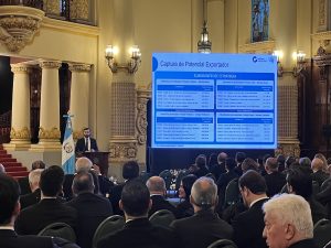 Embajadores conocen el potencial exportador de Guatemala con AGEXPORT.