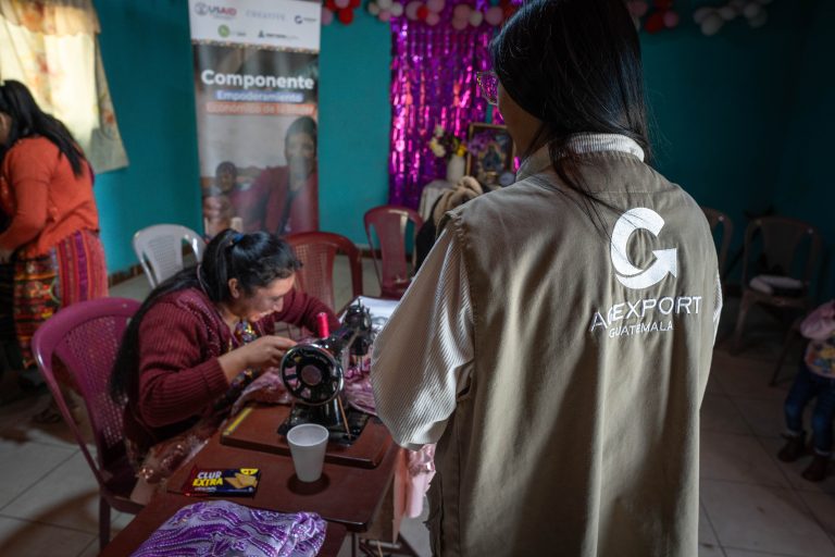 Empoderamiento y sostenibilidad: Más de 3 mil mujeres guatemaltecas se incorporan al desarrollo de sus comunidades