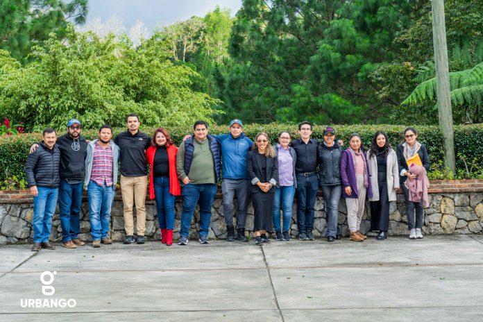 Se forman 14 nuevos especialistas en evaluación sensorial de cacao.