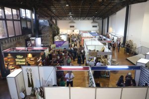 Caso de éxito: Alisa Handmade expande su alcance internacional en New World Crafts.