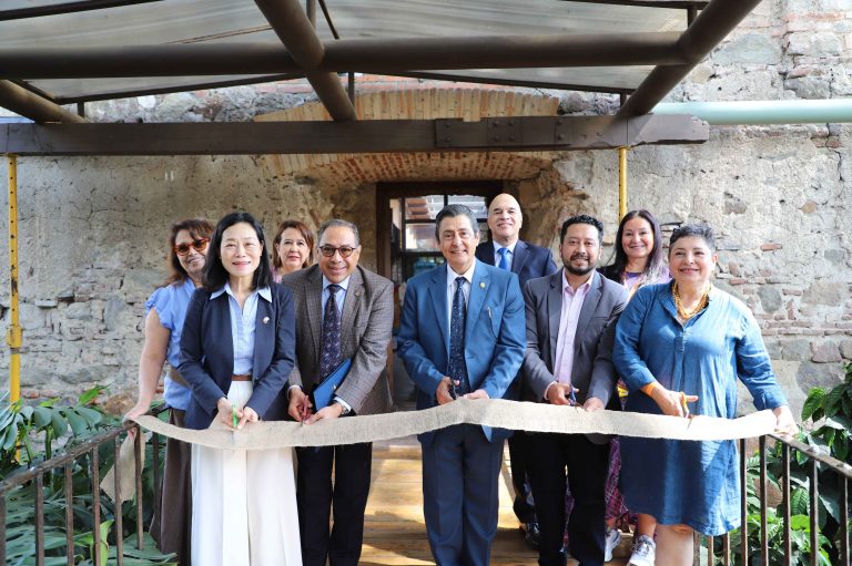 Hecho a mano: la tendencia global que Guatemala exhibe en New World Crafts 2025