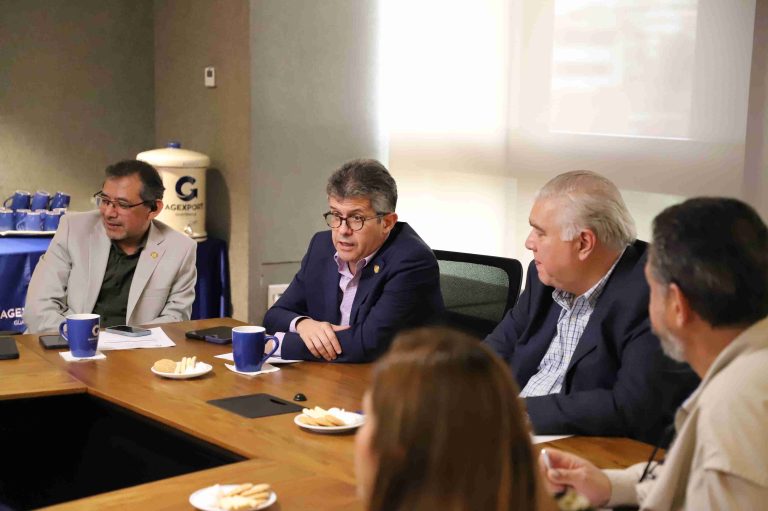 AGEXPORT destaca avances institucionales del Ministerio de Salud