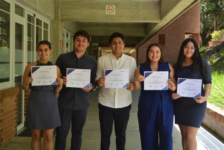 Estudiantes rediseñan plataforma BRAIN en competencia “Brain Hack” de la Universidad del Valle