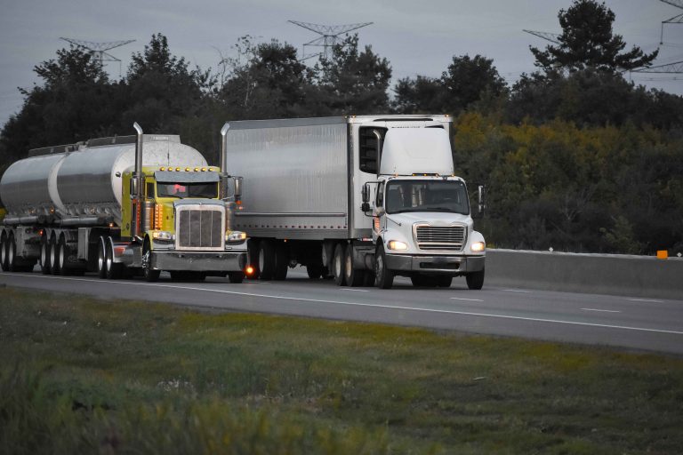 Guatemala enfrenta una escasez crítica de pilotos de transporte pesado: Green Logistics 2025 busca soluciones sostenibles