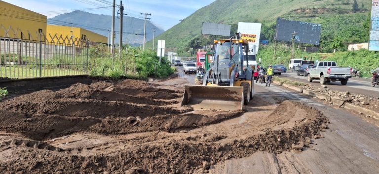 El deterioro vial encarece el transporte y pone en riesgo la competitividad del país