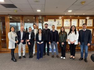 Delegación de AGEXPORT impulsa oportunidades de exportación en encuentro con la Cámara de Comercio de Santiago