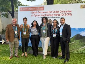 Guatemala logra avances en la normativa internacional del cardamomo durante la 8ª reunión del Codex Alimentarius