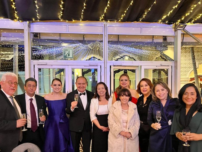 Empresa nacional celebra 30 años como referente regional en la fabricación y exportación de muebles